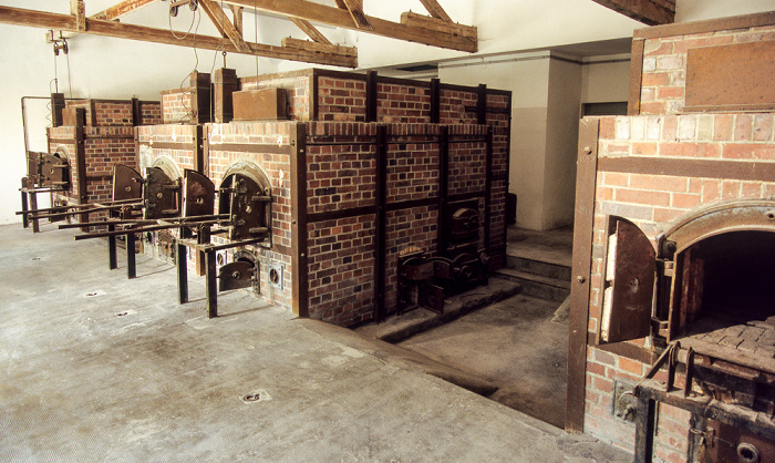 KZ-Gedenkstätte Dachau: Baracke X - Verbrennungsöfen des zweiten Krematoriums