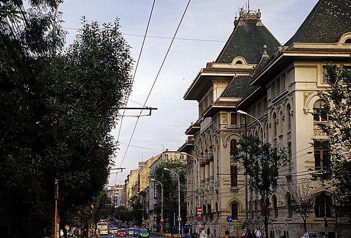 Bulevardul Regina Elisabeta: Rathaus von Bukarest (Palatul Ministerului Lucrarilor Publice)