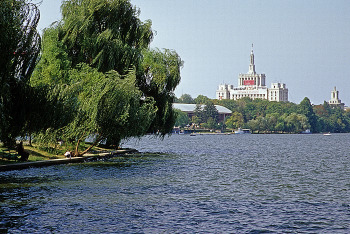 Herastrau-Park: Herastrau-See Bukarest