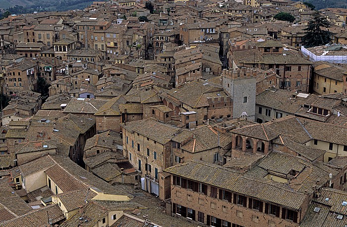Siena Blick vom Torre del Mangia (Turm des Palastes) Contrada de Aquila Palazzo Chigi-Saracini