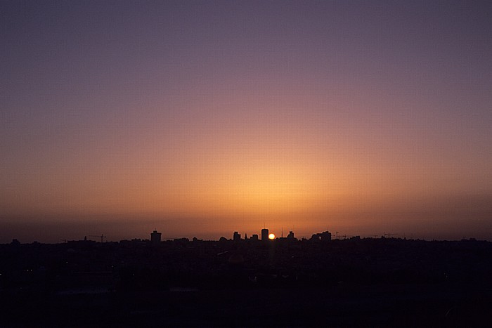 Blick vom Ölberg: Sonnenuntergang über der Altstadt Jerusalem