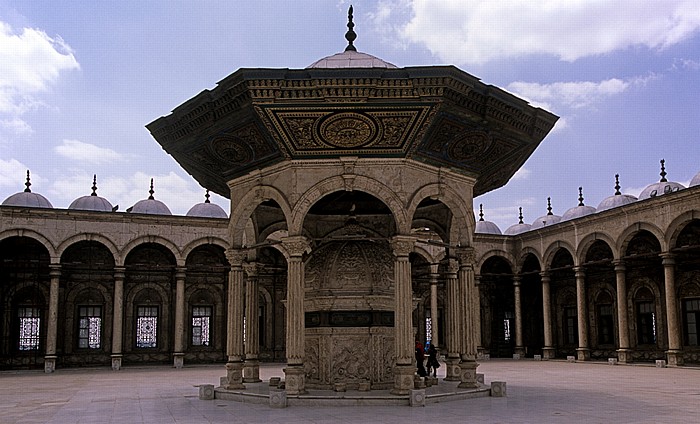 Kairo Zitadelle: Muhammad-Ali-Moschee (Alabastermoschee) - Hof mit Reinigungsbrunnen Mosque of Muhammad Ali Salah El Din Citadel