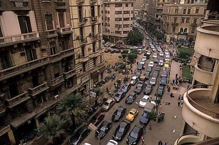 Al-Azbakeya: Blick aus dem Grand Hotel: Talaat Harb Road Kairo