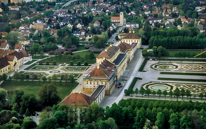 Luftbild aus Zeppelin: Schlossanlage Schleißheim - Altes Schloss und Neues Schloss Oberschleißheim