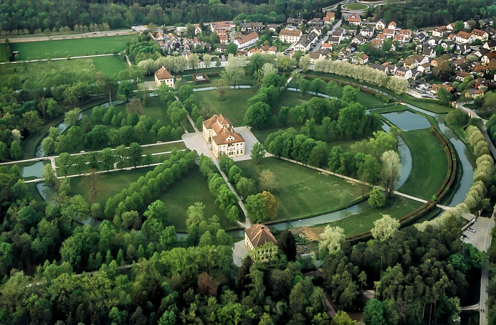 Luftbild aus Zeppelin: Schlossanlage Schleißheim - Schlosspark, Schloss Lustheim Oberschleißheim