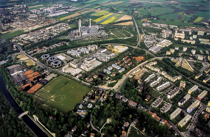 Luftbild aus Zeppelin: Unterföhring (links) / Oberföhring München