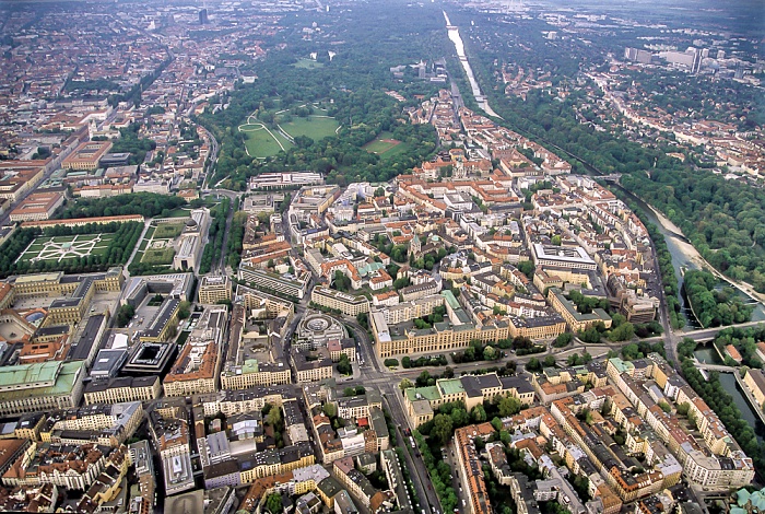 Luftbild aus Zeppelin: Altstadt-Lehel München 2011
