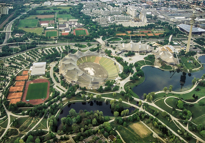 Luftbild aus Zeppelin: Olympiapark München
