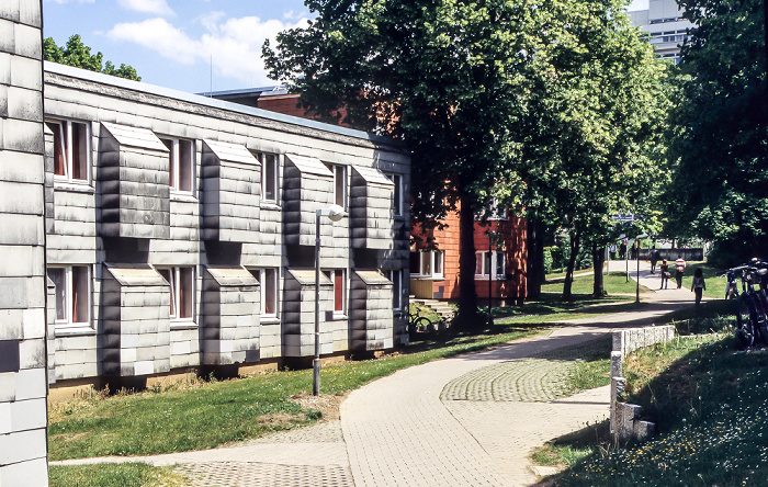 Universität Stuttgart (Campus Vaihingen): Studentenwohnheim Allmandring