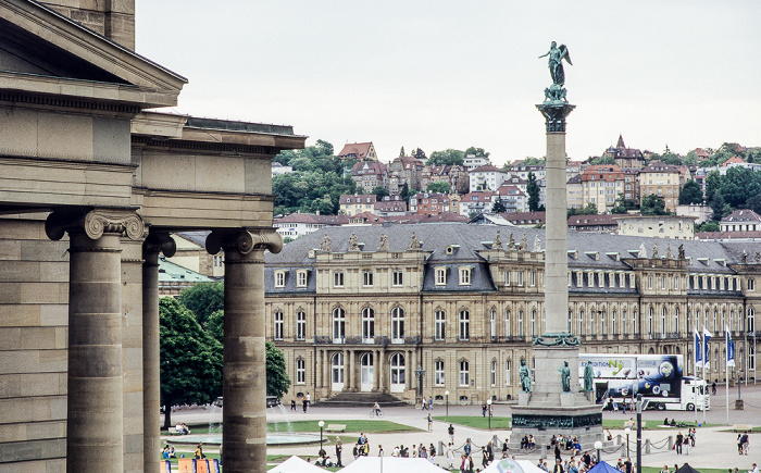 Stuttgart Schloßplatz mit Jubiläumssäule Königsbau Neues Schloss