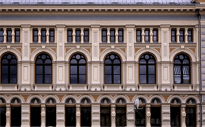 Altstadt: Livuplatz (Livu laukums) - Rigaer Russisches Theater (Mihaila Cehova Rigas Krievu teatris) Riga