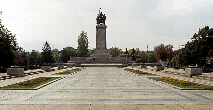 Knyazheska gradina: Denkmal für die Sowjetische Armee Sofia