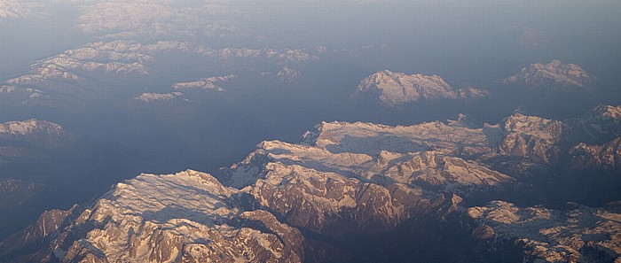 Alpen im ersten Sonnenlicht Alpen