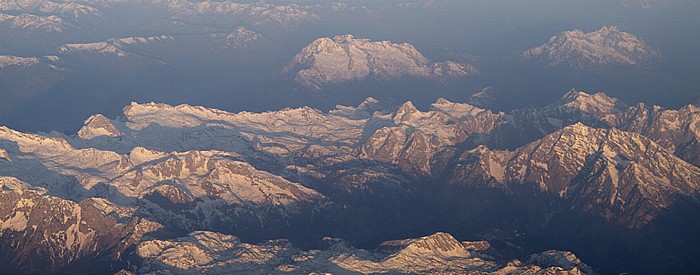 Alpen im ersten Sonnenlicht Alpen
