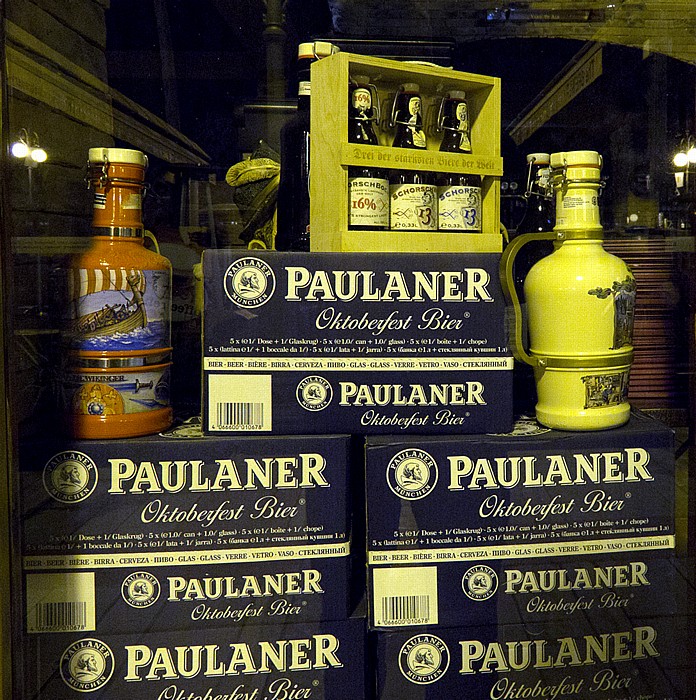 Larnaka Strandpromenade (Leoforos Athinon): Paulaner Oktoberfest Bier