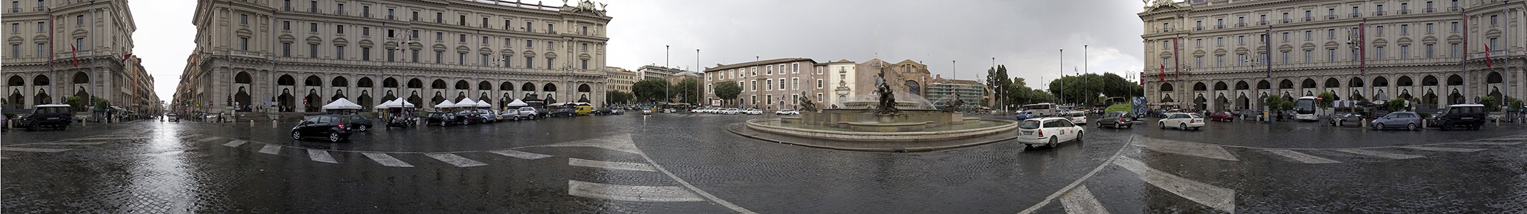 Rom Piazza della Repubblica mit dem Najaden-Brunnen (Fontana delle Naiadi)