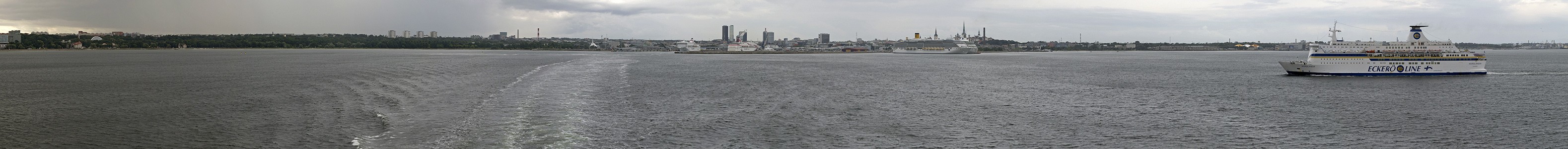 Blick von der M/S Star: Ostsee Tallinner Bucht