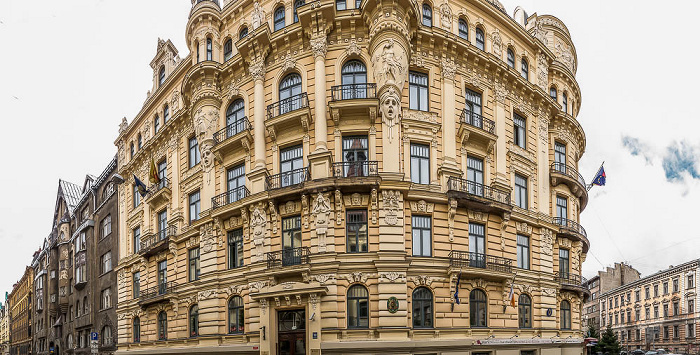 Jugendstilviertel: Ecke Albertstraße (Alberta iela) / Strelniekustraße (Strelnieku iela) Riga