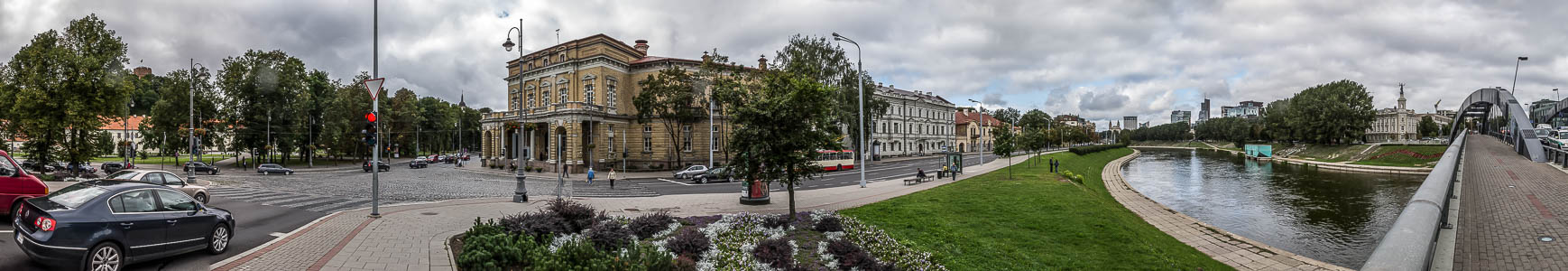 Vilnius Altstadt Bibliothek der lit. Akademie der Wissenschaften Downtown Gediminas-Turm Litauisches Energiemuseum Mindaugas-Brücke Neris Obere Burg