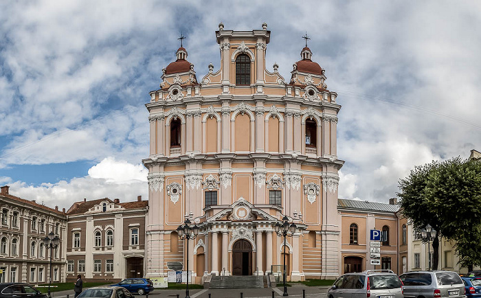 Altstadt: Rathausplatz mit der St. Kasimir (Kasimir-Kirche) Vilnius