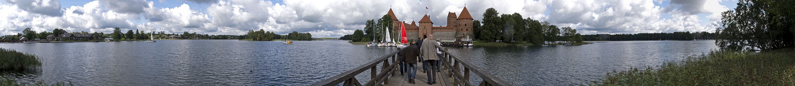 Trakai Galvesee, Pilies-Insel mit Wasserburg, Karaimu-Insel