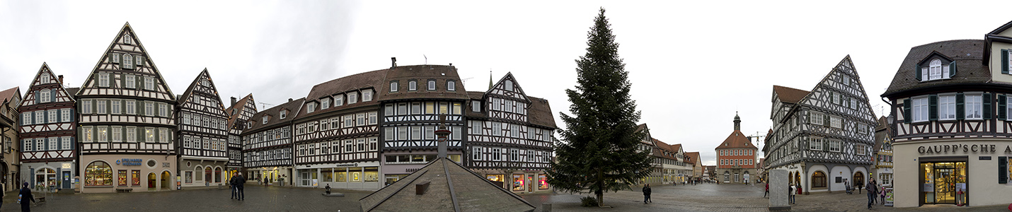 Schorndorf Altstadt: Marktplatz Gaupp'sche Apotheke Palm'sche Apotheke Rathaus
