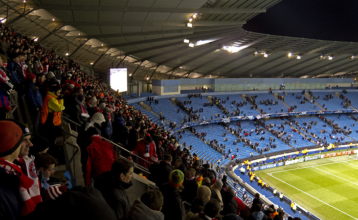 City of Manchester Stadium (Etihad Stadium): Gegentribüne Manchester