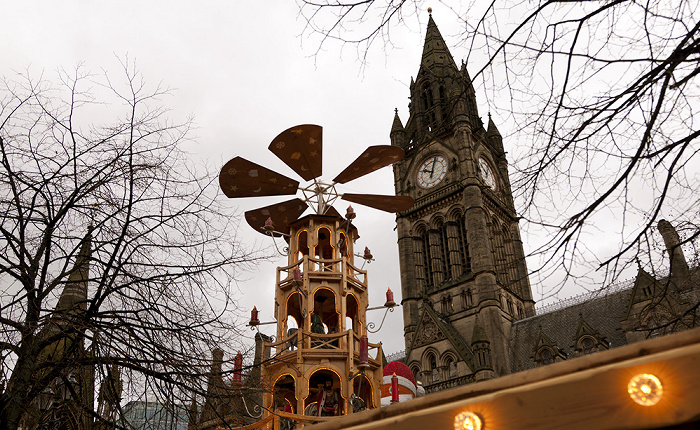 Albert Square mit Weihnachtsmarkt Manchester