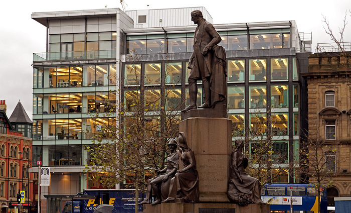 Manchester Piccadilly Gardens: Duke-of-Wellington-Denkmal