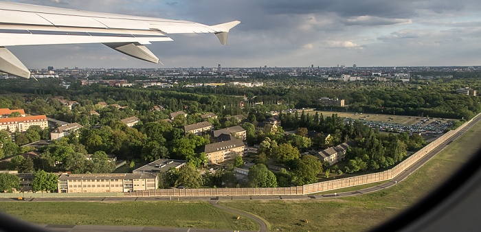 Berlin Flughafen Tegel Luftbild aerial photo