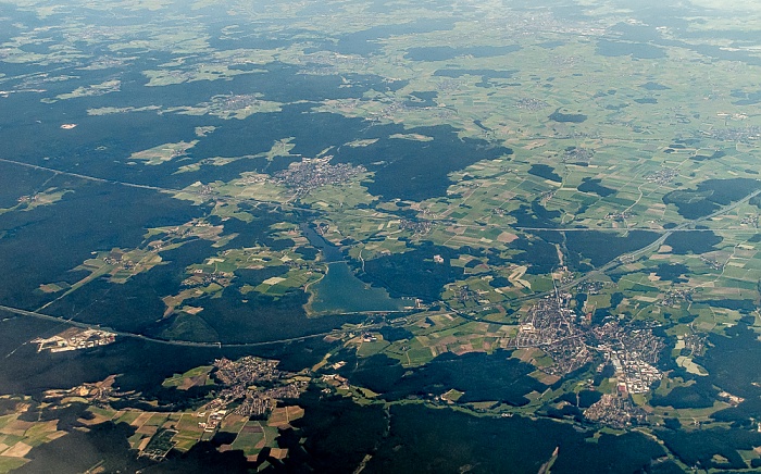 Bayern - Landkreis Roth: Rothsee Allersberg Bundesautobahn A 9 Eckersmühlen Hilpoltstein Main-Donau-Kanal Luftbild aerial photo