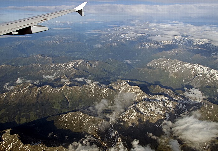 Tirol - Zillertaler Alpen Luftbild aerial photo