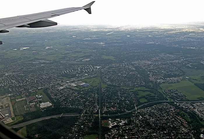 Bayern - Landkreis München: Gräfelfing (unten) / München Luftbild aerial photo