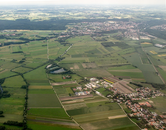 Bayern - Landkreis Freising: Pulling Kraftwerk Zolling Moosach-Weiher Luftbild aerial photo