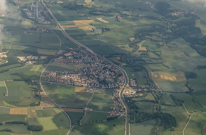 Bayern - Landkreis Freising: Zolling, Amper-Werkkanal, Amper Kraftwerk Zolling Luftbild aerial photo