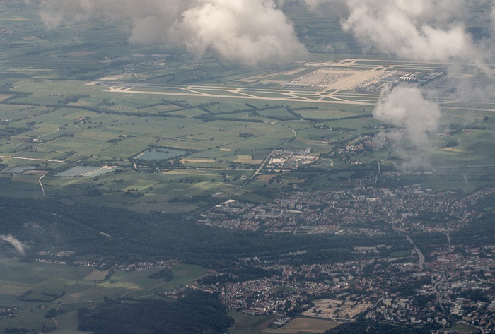 Bayern - Landkreis Freising: Freising, Isarauen, Flughafen Franz Josef Strauß Landkreis Freising