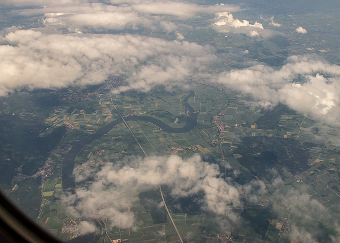 Bayern - Landkreis Regensburg: Bundesautobahn A 3, Donau Luftbild aerial photo