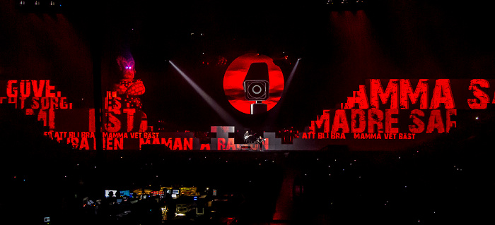 Berlin O2 World: Roger Waters - The Wall Live - Mother Uber Arena
