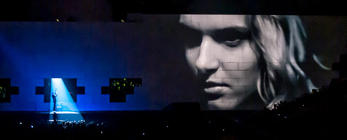 Berlin O2 World: Roger Waters - The Wall Live - Don’t Leave Me Now Uber Arena