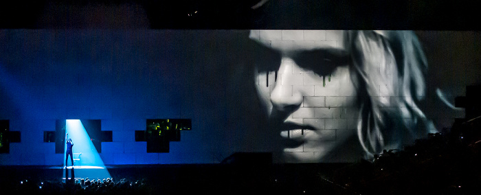 Berlin O2 World: Roger Waters - The Wall Live - Don’t Leave Me Now Uber Arena