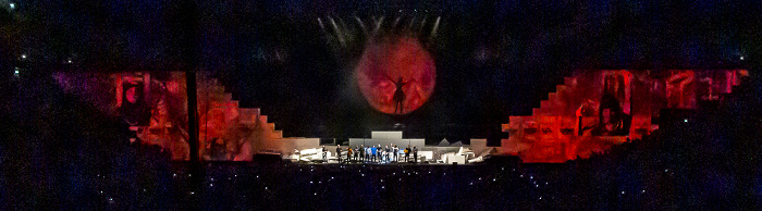 Berlin O2 World: Roger Waters - The Wall Live - Outside The Wall  Uber Arena
