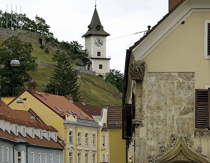 Bruck an der Mur Schlossberg: Uhrturm Kornmesserhaus