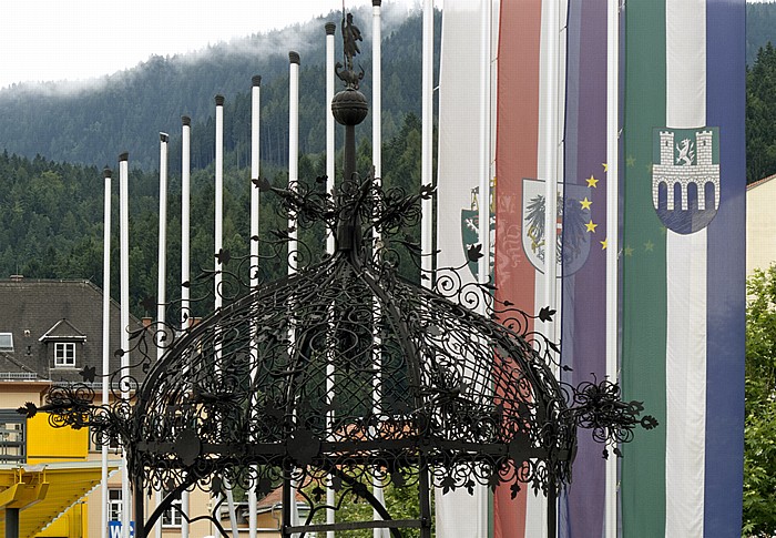 Hauptplatz: Eiserner Brunnen Bruck an der Mur