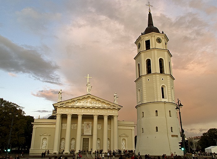 Altstadt: Kathedrale St. Stanislaus (Vilniusser Kathedrale St. Stanislaus und St. Ladislaus) und Glockenturm