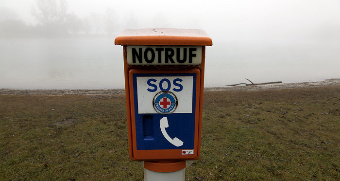 Unterföhring Notrufsäule am Feringasee