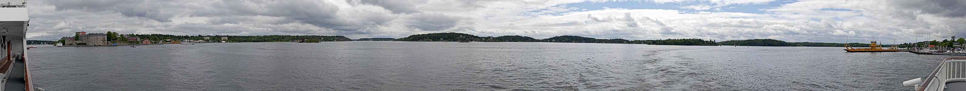 Fähre Stockholm - Vaxholm: Ostsee / Schärengarten Vaxholm