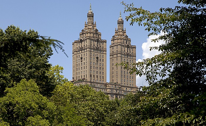 New York City Central Park, The San Remo (Central Park West) San Remo Apartments