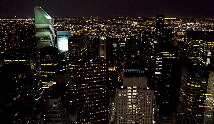 Blick vom GE Building (Rockefeller Center) Top Of The Rock: Manhattan Midtown und Queens New York City