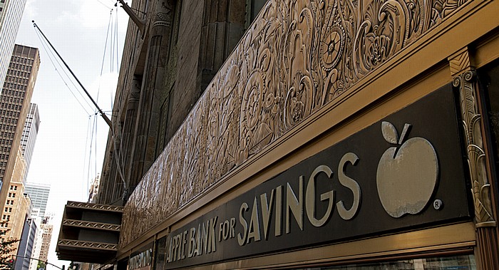 Midtown Manhattan: Apple Bank for Savings (42nd Street Branch) New York City
