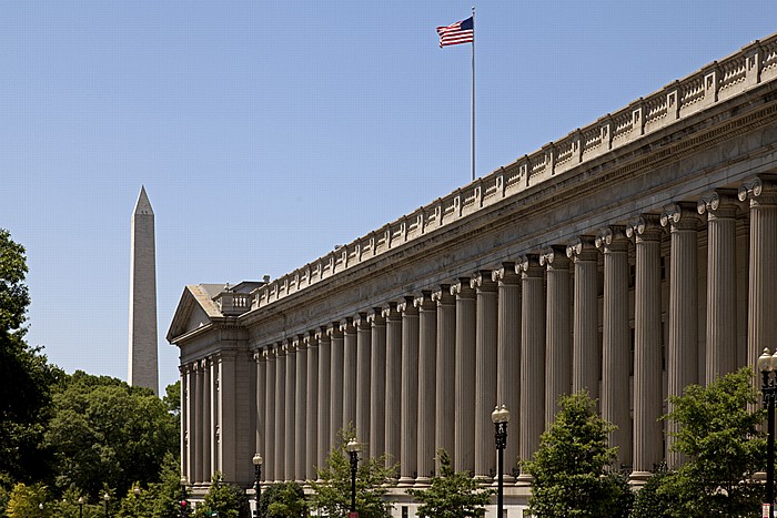 Executive Avenue: Treasury Building Washington, D.C.